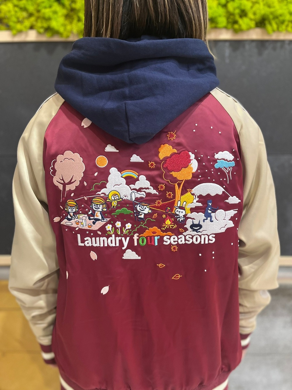 4SEASONS リバーシブルスカジャン」を使ったコーディネート