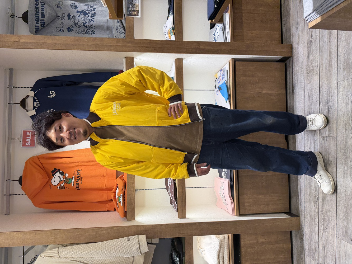 【新品未開封】ランドリーTシャツ 【Rumania Montevideo】 新品未開封】コインランドリーTシャツ 【Rumania Montevideo